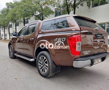 Nissan Navara 2015 - Bán xe Nissan Navara NP300 VL 4x4 AT năm sản xuất 2015 số tự động, giá 555tr