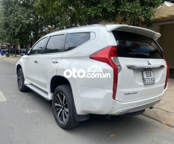 Mitsubishi Pajero Sport 2019 - Màu trắng, giá cực tốt