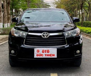 Toyota Highlander 2015 - Màu đen, nhập khẩu