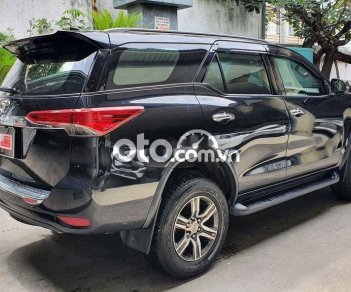 Toyota Fortuner 2018 - Màu đen, nhập khẩu nguyên chiếc