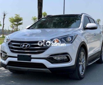 Hyundai Santa Fe 2018 - Màu trắng, giá 975tr