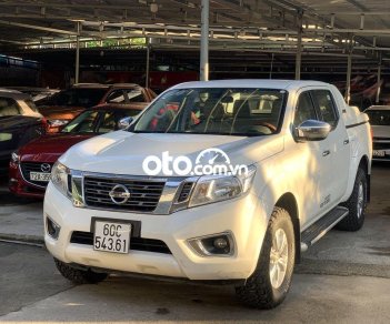 Nissan Navara 2016 - Màu trắng, nhập khẩu nguyên chiếc