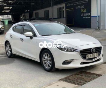 Mazda 3 2018 - Màu trắng, giá 568tr