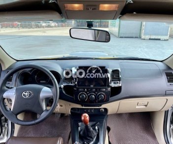 Toyota Fortuner 2015 - Xe màu bạc, 640 triệu