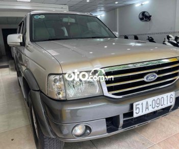 Ford Everest 2006 - Màu xám