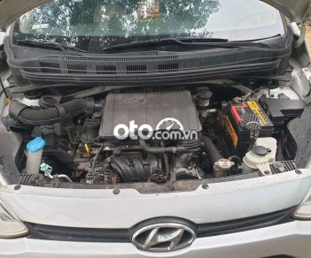 Hyundai Grand i10 2014 - Màu bạc, xe nhập số sàn