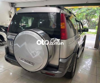 Ford Everest 2006 - Màu xám