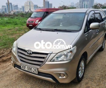 Toyota Innova 2014 - Màu bạc, giá chỉ 365 triệu