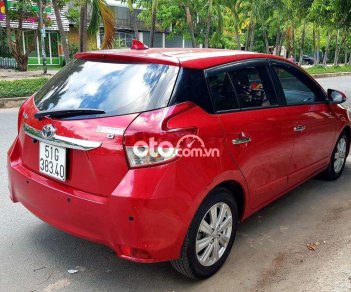 Toyota Yaris 2017 - Màu đỏ, nhập khẩu giá cạnh tranh