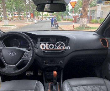 Hyundai i20 Active 2016 - Màu bạc, nhập khẩu xe gia đình