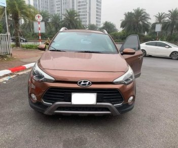 Hyundai i20 Active 2015 - Màu nâu chính chủ