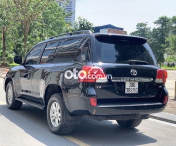 Toyota Land Cruiser 2013 - Màu đen, nhập khẩu