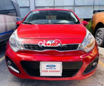 Kia Rio 2012 - Màu đỏ giá cạnh tranh