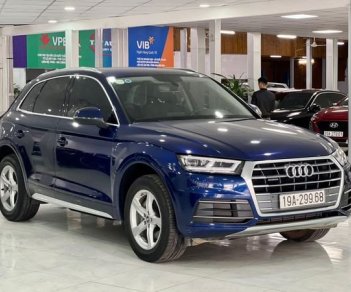 Audi Q5 2019 - Màu xanh lam