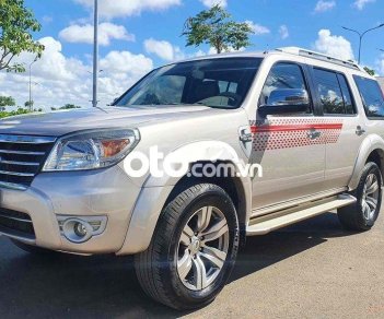 Ford Everest 2012 - Màu bạc, 435tr