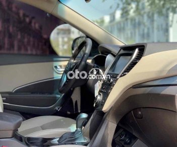 Hyundai Santa Fe 2018 - Màu trắng, giá 975tr