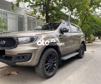 Ford Everest 2018 - Màu nâu, xe nhập