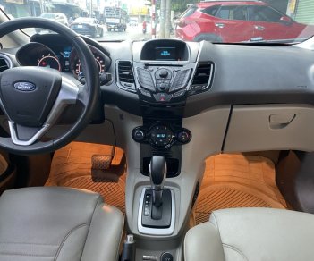 Ford Fiesta 2016 - Màu trắng, giá ưu đãi