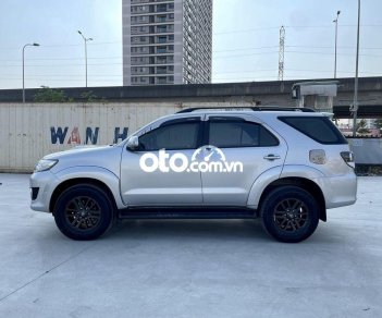 Toyota Fortuner 2015 - Xe màu bạc, 640 triệu