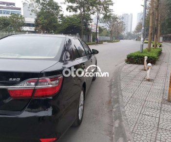 Toyota Camry 2016 - Màu đen giá cạnh tranh