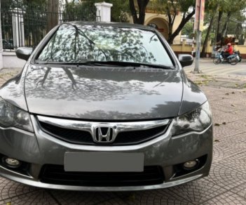 Honda Civic 2010 - Màu xám, nhập khẩu nguyên chiếc