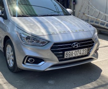 Hyundai Accent 2019 - Cần bán gấp xe Hyundai Accent AT màu bạc, năm sản xuất 2019, cam kết động cơ hộp số nguyên bản nhà sản xuất