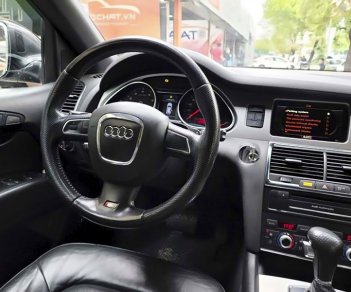 Audi Q7 2010 - Màu xám, xe nhập