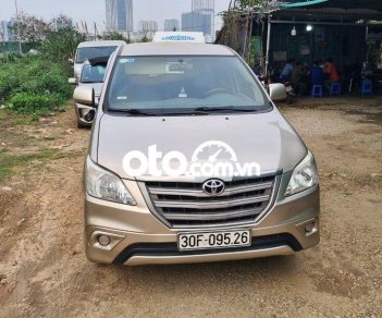 Toyota Innova 2014 - Màu bạc, giá chỉ 365 triệu