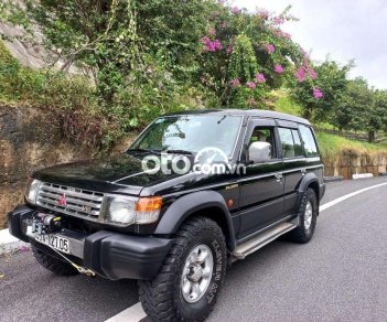 Mitsubishi Pajero 1997 - Màu đen giá ưu đãi