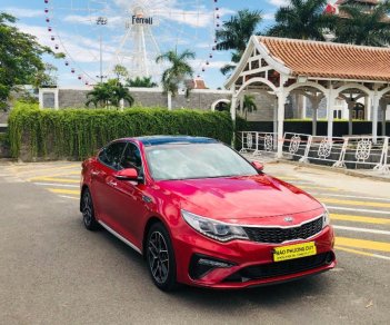 Kia Optima 2019 - Màu đỏ