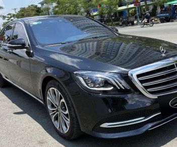 Mercedes-Benz S450 2019 - Màu đen, nội thất nâu