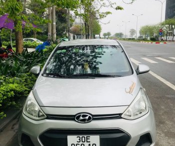 Hyundai Grand i10 2015 - Màu bạc, nhập khẩu nguyên chiếc