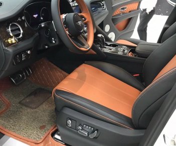 Bentley Bentayga 2021 - Màu trắng, xe nhập