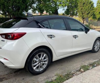 Mazda 3 2019 - Màu trắng xe gia đình giá cạnh tranh