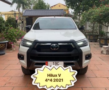 Toyota Hilux 2021 - Màu trắng, nhập khẩu, giá 970tr