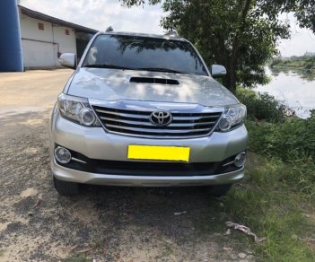 Toyota Fortuner 2016 - Màu bạc