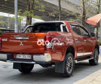 Mitsubishi Triton 2019 - Màu đỏ, nhập khẩu nguyên chiếc giá hữu nghị