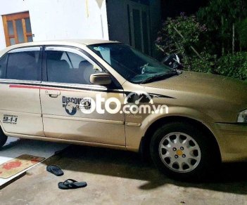 Ford Laser 2000 - Xe gia đình cần bán