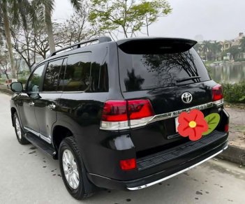 Toyota Land Cruiser 2013 - Màu đen, nhập khẩu chính chủ