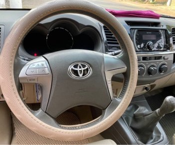 Toyota Fortuner 2012 - Màu bạc, giá cực tốt