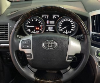 Toyota Land Cruiser 0 2012 - Tên tư nhân, biển tỉnh