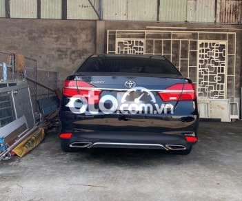 Toyota Camry 2018 - Màu đen, nhập khẩu, giá 795tr