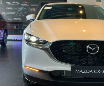 Mazda Mazda khác 2022 - Mazda CX-30 2.0L Luxury 2022 Màu Trắng Ngọc Trinh Giao Ngay , Ưu Đãi Tiền Mặt  Lên Đến 37 Triệu