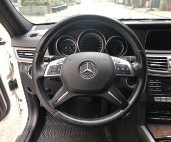 Mercedes-Benz 2015 - Màu trắng, giá tốt