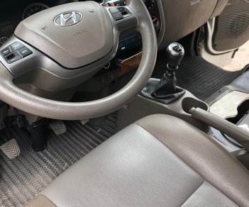 Hyundai Porter 2015 - Màu trắng, xe nhập