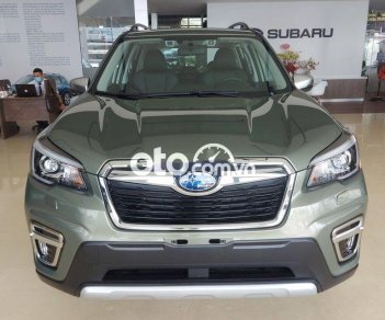 Subaru Forester 2022 - Màu xanh lục, nhập khẩu