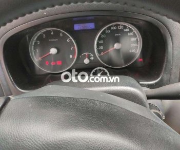 Hyundai Accent 2009 - Màu bạc, xe nhập