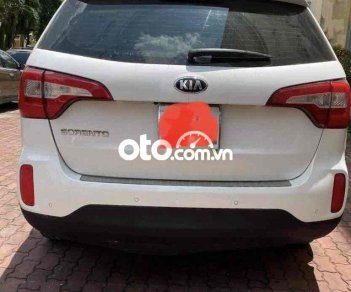 Kia Sorento 2017 - Xe màu trắng