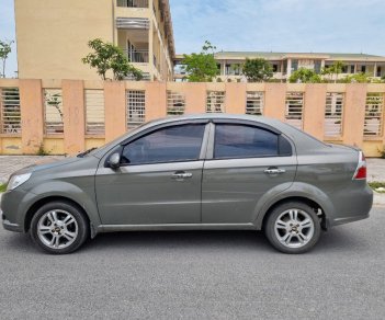 Chevrolet Aveo 2018 - Màu xám