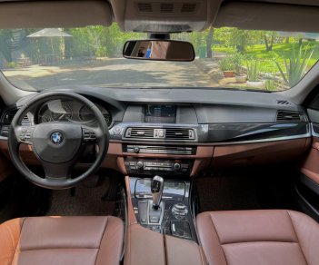 BMW 528i 2010 - Giá chỉ 640 triệu